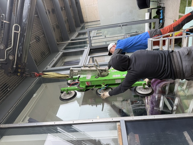 About Soho Glazing